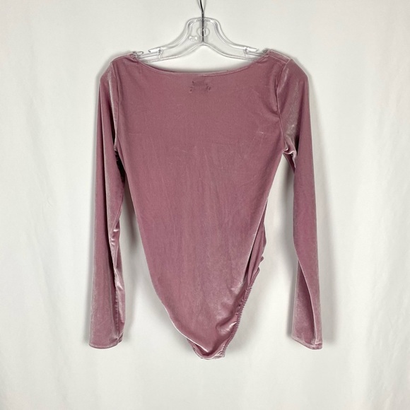 Urban Outfitters Out From Under Evelyn Velvet Longsleeve Pink Bodysuit Large - Picture 3 of 5